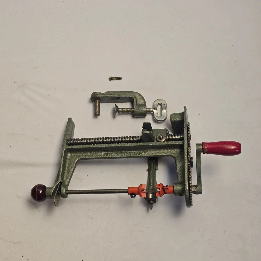 Vintage PEFRA Apple Peeler Corer Made in Germany‎ Green Cast Metal Hand Crank